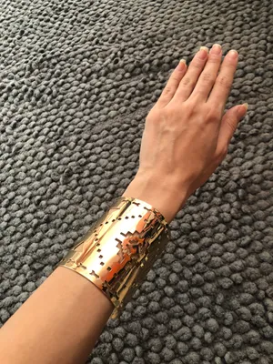 Gold Arm Wrist Bracelet Cuff Jewelry Accessory thumbnail 1