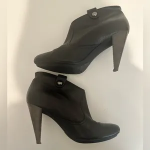 COACH Aliza Black Leather Ankle Boot Booties Size 8 thumbnail 4