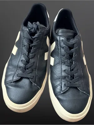 VEJA Campo Black & White Leather Sneakers — Women’s 10 thumbnail 4