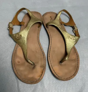 Coach Cheyanne Metallic Gold Textured Leather Thong Sandals G3161 Womens 6B thumbnail 1
