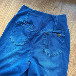 Halara Crossover High Waisted Tummy Control Casual Straight Leg Size Small thumbnail 7