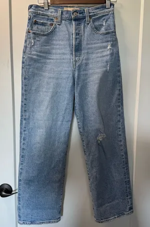 Levi’s‎ Ribcage Straight Ankle Jean High Waist Button Fly Medium Wash 27x27 thumbnail 1