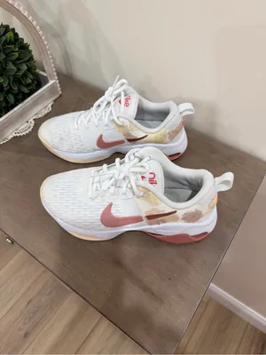 Nike White Sneakers with Coral Swoosh thumbnail 5