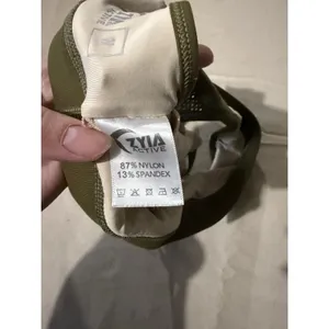 Zyia‎ Active Olive Green Strappy Sports Bra Size M Removable Pads Not Included thumbnail 7