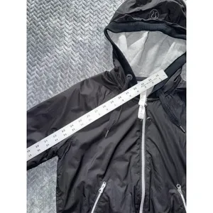Lululemon Womens Swell Reversible Hooded Jacket Gray Black Full‎ Zip Hoodie Sz 4 thumbnail 8
