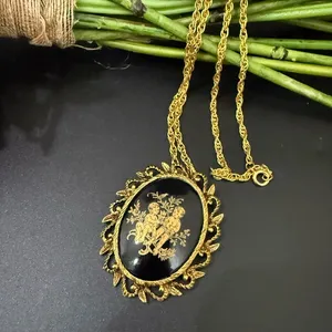 Vintage Unsigned Victorian Revival Cherubs Gemini Zodiac Cameo Pendant Necklace thumbnail 1
