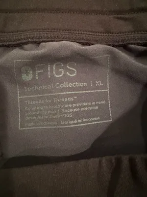 FIGS Charcoal Gray Jogger Scrub Pants thumbnail 3