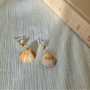 Clam Seashell Dangle Earrings Vintage“Perpetua” Gold Brass Beachy Mermaidcore Jewelry thumbnail 6
