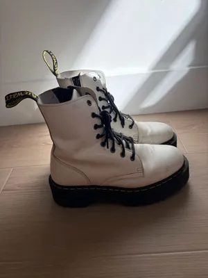 Dr. Martens Jadon platforms thumbnail 2