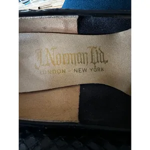 J. Norman LTD Snakeskin Pumps Block Heel Classic Party Career Shoes 6.5M‎ thumbnail 2
