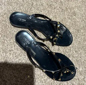 Steve Madden Jelly Sandals thumbnail 2
