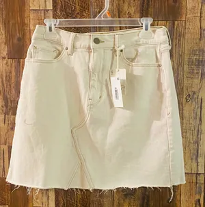 NWT A.NA women's Jean skirt size 6 Color Beige thumbnail 1