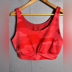 Aerie offline black and red camo keyhole back sports bra bundle. Both size XXL thumbnail 9