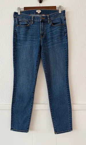 J.Crew Women’s Jeans 27/26 Stretch Slim Straight Leg Mid Rise Medium Wash Denim thumbnail 1