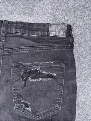 American Eagle High Rise Shortie Black Jean Shorts Stretch Distressed Womens 6 thumbnail 3
