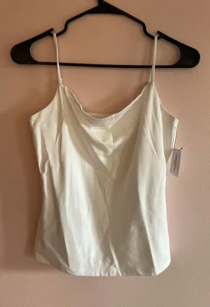 Banana Republic white basic tank thumbnail 1