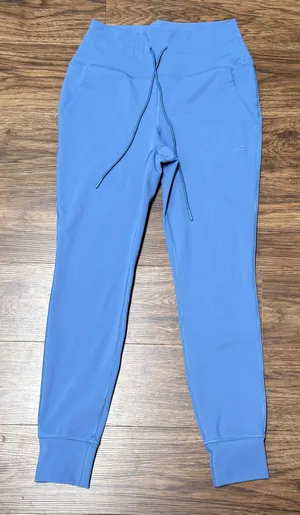 Woman’s blue Avalanche joggers thumbnail 1