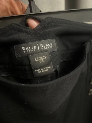 White House | Black Market Black High-Rise Button Detail Pants SZ 6 Legacy thumbnail 8