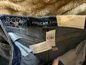 American Eagle Jeans thumbnail 4
