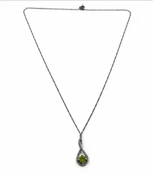 Birthstone necklace Green thumbnail 2