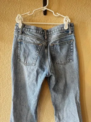 Brandy Melville Low-Rise Flare Jeans Light Blue thumbnail 3