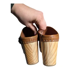 Dolce Vita Hila Cognac Brown Leather Braided Band Wooden Heel Boho Clogs Sz 8.5 thumbnail 4
