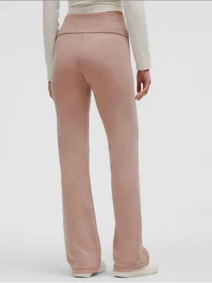 Lululemon Ribbed Softstreme Flared Pant *Regular - Twilight Rose Size 4 thumbnail 8