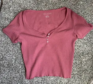 American Eagle Outfitters Top thumbnail 1