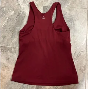 Beyond Yoga Tank Top thumbnail 2