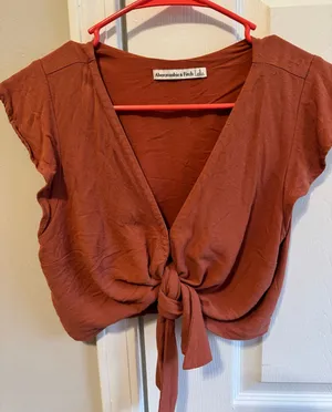 Abercrombie Top thumbnail 1