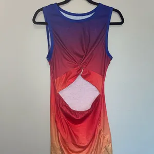 Amazon NWT-open back rainbow dress thumbnail 4