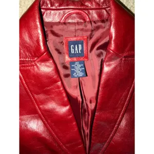 Vintage Y2K GAP Red Leather Blazer XS 100% Genuine Leather 2000 thumbnail 9