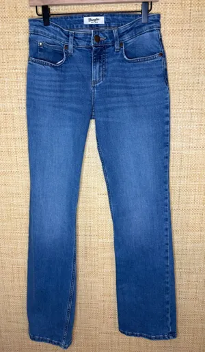Wrangler‎ Retro Womens Mid Rise Bootcut Jeans Medium Wash Blue Size 27x32 thumbnail 1