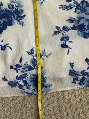 Floral lulus dress (M)  thumbnail 10