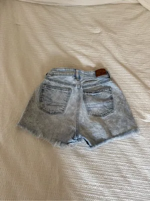 American Eagle Outfitters Light Wash Ripped Denim Shorts thumbnail 3