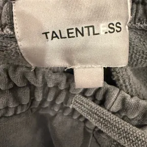 Talentless Set! Cross listed on Mercari and Curtsy! thumbnail 5