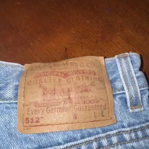 Levi’s Premium 512 Slim Tapered Leg Leans Size 6 MIS L Made In USA thumbnail 4