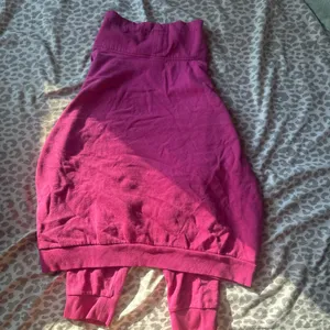 PINK Victoria's Secret Hoodie thumbnail 2