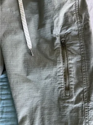 Vuori Hiking Pants thumbnail 2