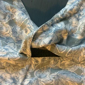 NWOT Abercrombie & Fitch Floral Linen Crop Top | Size Large thumbnail 9
