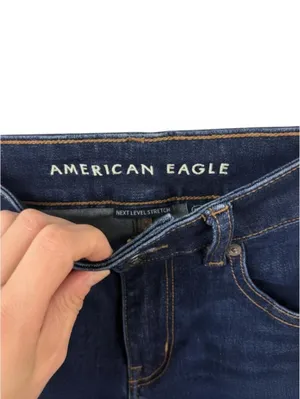 Cute American Eagle Jeans Bootcut Size 6R thumbnail 2