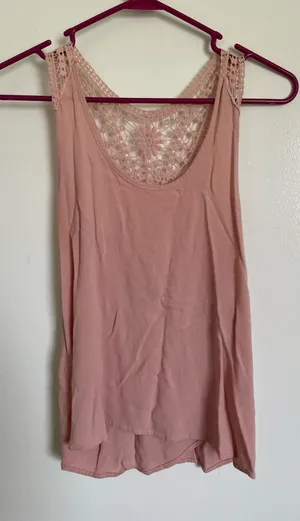 Forever 21 Lace Tank Top thumbnail 1
