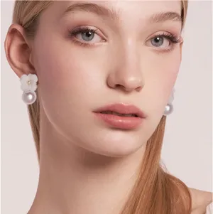 Mini Floral Pearl Earrings White thumbnail 2