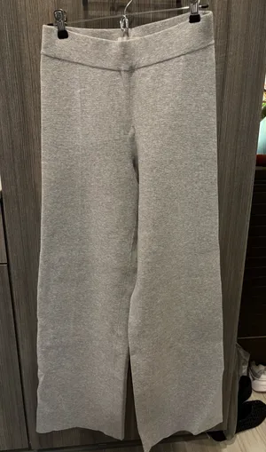 Aritzia Souvenir Pants thumbnail 1