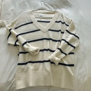 Aerie white & blue striped sweater thumbnail 1