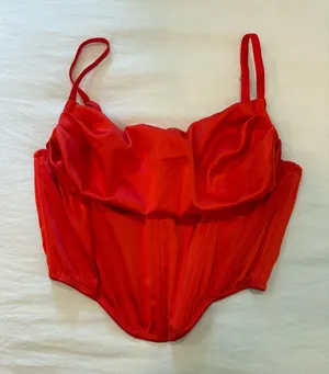 Red Urban Outfitters Top Crop thumbnail 1