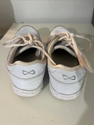 Nfinity Rival Women’s Cheer Cheerleading Shoes Size 9 thumbnail 2