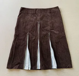 American Vintage Vintage Y2K corduroy A-Line skirt with zipper detail thumbnail 1