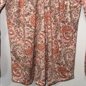 Daytrip Boho Peasant Blouse Top Blush Floral Paisley Print Women’s Medium M thumbnail 6