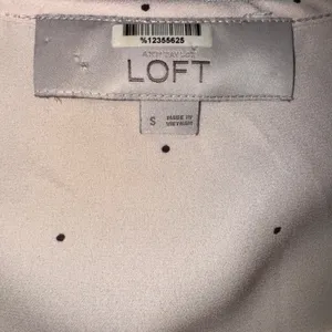 LOFT Women's Beige‎ Polka Dot Sleeveless Button Up Blouse Shirt Top Size S thumbnail 3